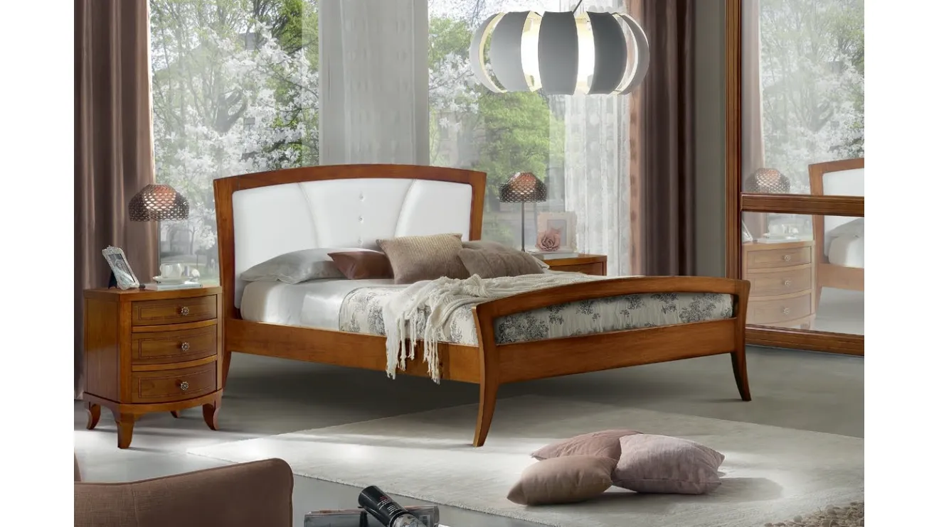 Letto Palladio FMG1055 in legno con testiera imbottita di Betamobili