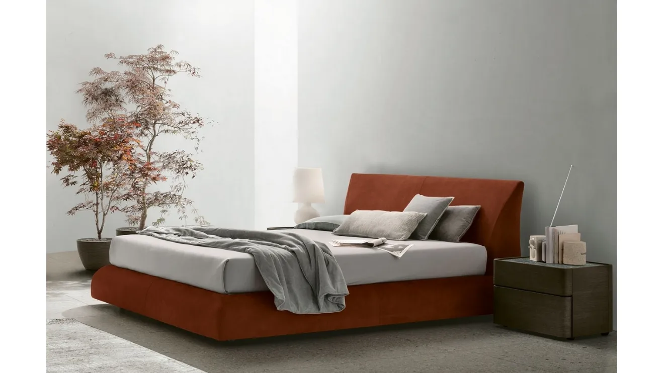 Letto con box contenitore Eros in pelle nabuk di Tomasella