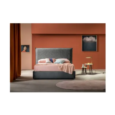 Letto Ventura Maxi con testiera importante di Ennerev